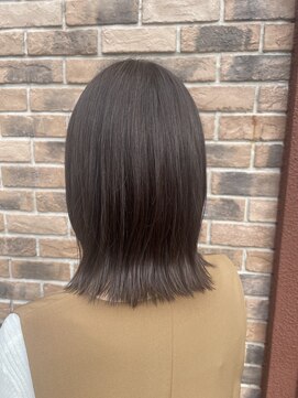 美容室エクストラアーツジャパン(X ARTS JAPAN) アッシュブラウン/ナチュラル/外ハネミディアム