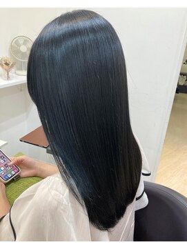 リブレ(LIBRE+hp) サブリミックトリートメント×ブルーブラック