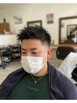 リファイン バイ アフィナー 本厚木店(Refine by Afinar) 【本厚木/本厚木駅】フェードショート