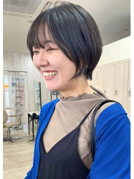 ソソ(soso) 【soso 伊勢田】ショートボブ×黒髪【横浜/ブリーチ】