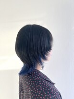 ゴットフロー(GOTTO FLOW) ウルフカット/襟足カラー/インナーカラーブルー/顔周りレイヤー