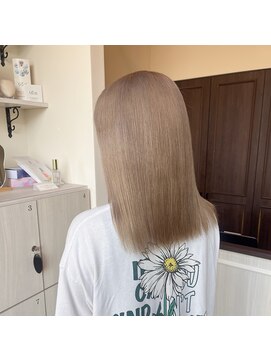 ユニ(Uni.) ミルクティーベージュ