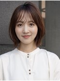 大人の柔らか外ハネくびれレイヤーボブ×シースルーバング