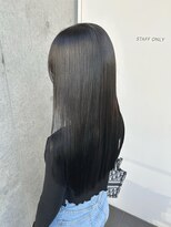 フリーラ 表参道(freera) 透明感ブルーブラック