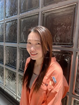 ユーアールアルシュ(UR Arche) ナチュラルストレートヘア