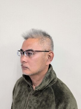 ヘアーソユーズ(HAIR SOYUZ) ツンツンスパイキー刈り上げスタイル