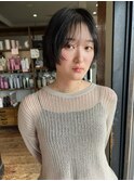 顔まわりレイヤーショートボブ