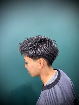 メンズサロンドットリアン(dot. lien) テーパーフェード×スパイキーショート