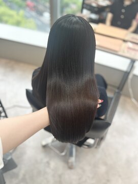 セシル(SECYL) 【ミヤガワモモエ】自然にまとまるストレート
