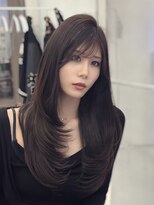 ロムーク 表参道(LOMKH)&nbsp;小顔ロングレイヤーカット顔周りハッシュカット透明感カラー