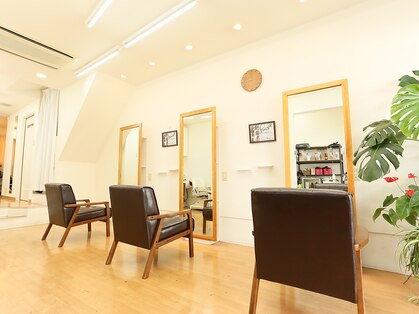 ヘアーアンドヒーリング フィール(HAIR&HEALING FEEL)の写真