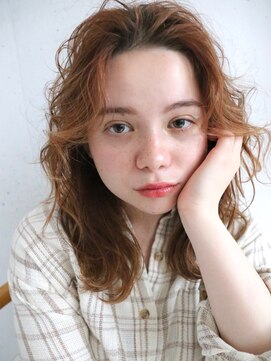 オーサム(AWESOME) 《AWESOME》オレンジベージュ ◎ セミディ