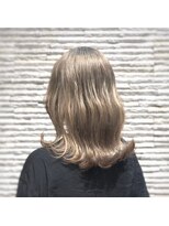 ビス ヘア アンド ビューティー 西新井店(Vis Hair＆Beauty) ベージュ/ブロンド/ハイトーン/10代20代