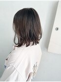 ミディアムレイヤー レイヤーボブ 切りっぱなしボブくびれヘア