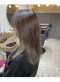 ベージュカラー