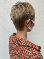 フェンヘアーアイス 中目黒(Fen.hair ici)&nbsp;20代30代ダブルカラーミルクティアッシュ透け感ベリーショート