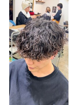 エルオム(EL.HOMME) 波巻きクリームパーマ