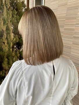 ヴァン カウンシル 川中島店(VAN COUNCIL) ミルクティーベージュ