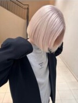 カシェ ホリエ(CACHE HORIE) ホワイトカラー×BOB