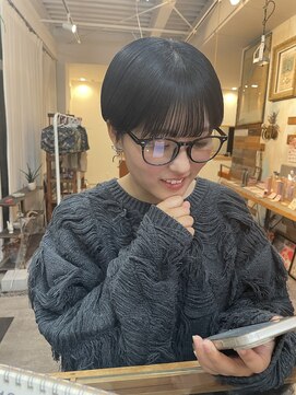 ヌニル(nunill) 前髪ありマッシュショート/ひし形ショートボブ/２０代30代40代