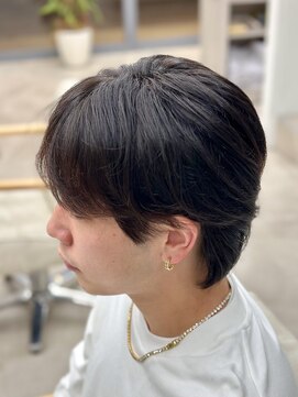 レヴィア(REVIA) メンズカットセンターパート