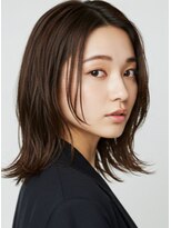 エス 天満扇町(esu)&nbsp;yaオリーブ系カラー/レイヤーカット/透明感カラー