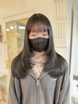オーガスト ヘア ネイル(AUGUST hair nail) たっぷりレイヤーカット【横浜】
