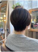 シンプルストレートショート