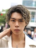難波ツイストパーマメンズスパイラルパーマフェザーショート色気