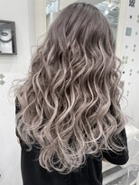 ラピス 池袋(Lapis) 【Lapis/池袋】ホワイトグレー・グラデーション