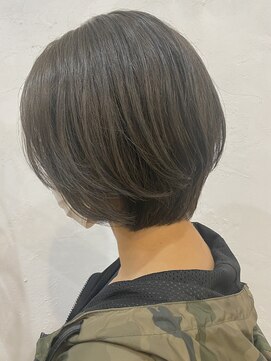 ジーナ 福岡天神(Zina) 髪質改善＊赤み消しカラーと収まるショートボブ【Zina福岡天神】