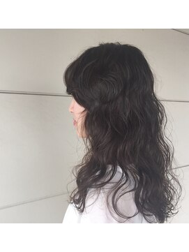 ラッソヘアー(Lasso hair) ルーズウエーブ
