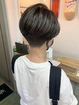 キューズ クラブ(cuz KLUB)&nbsp;【cuzKLUB】カジュアルショート×コントラストアッシュ