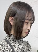 大人かわいいショートボブ イルミナカラーアッシュブラウン20代