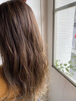 ヘアーエポック(hair epoque) シースルーミルクティーバレイヤージュ