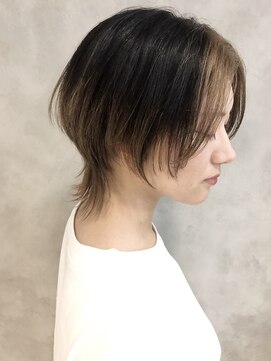 リルア 博多(LIRUA) フェイスフレーミング*ショートウルフ