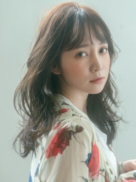 エミュ 表参道 青山(emu) 【emu井上信洋】ゆるふわ愛され女子のほつれウェーブ【エミュ】