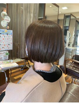 ジールドゥーエ(Zeal due) コンパクトボブ