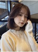 大人かわいいミディアムボブ