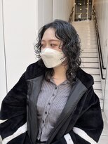 カフ(CAF)&nbsp;CAF FUKO ウルフカット/くるくるパーマ/スパイラル/大阪/心斎橋