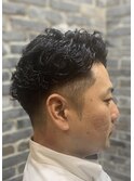 リバースパーマ<理容室>[メンズ/眉毛/バーバー/御徒町]