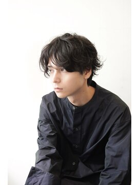 ココ 原宿(KOKO) □ニュアンスパーマ波巻きパーマ#センターパート#ダークアッシュ