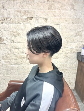 マーレ(mare) 刈り上げショート