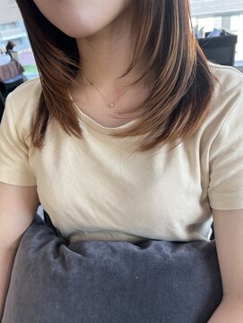 バトー バイ トリコ 船橋北口店(BATEAU by tricot) ミディアム×レイヤー