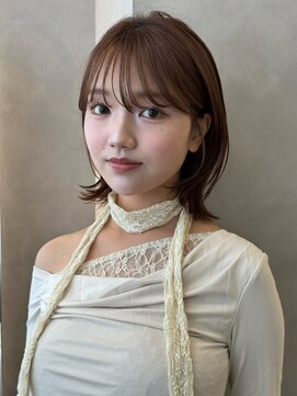 オムニス 表参道(Omnis) 韓国ショートボブレイヤーカットくびれヘア小顔顔周りカット20代