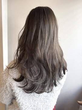 ナチュラル 博多店(Natural) グレージュ×セミロング