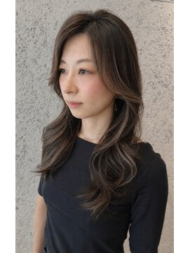 ダマーニ 表参道(DAMANI) シークレットシークレットハイライトでロングヘアに遊び心をON！