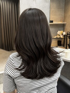 ラナ 新宿(lana) 20代30代/大人かわいい/小顔ひし形/ウルフ/ミディアムレイヤー