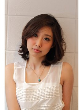 テイクケアオアレナータ(TAKE CARE OR RENATA) 【レナータ】ひし形フォルム☆アンニュイカール