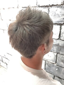 エクラロル(hair&make e'clat Lol) ベージュアッシュメンズベリーショート